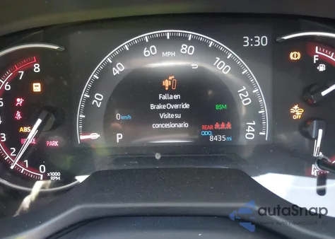 2024 Toyota Rav4 Xle z USA, uszkodzony, nr VIN 2T3W1RFVXRW355197